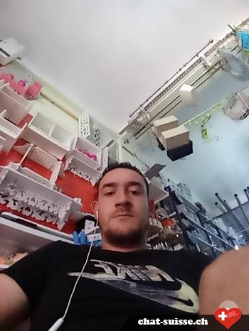 bourhane28 - date a Swiss, 100% free bourhane28