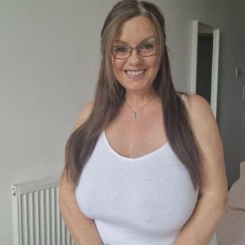 Larousse5652 - date a Swiss, 100% free Larousse5652