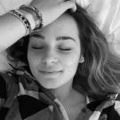 caroline2384