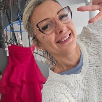 Lauraline spoofed photo banned on suissi.ch