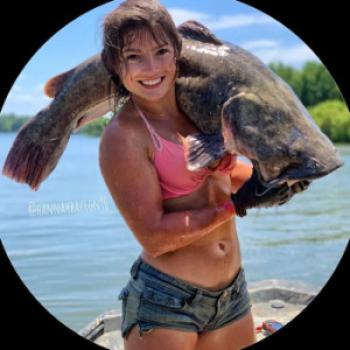 hannahbarron spoofed photo banned on suissi.ch